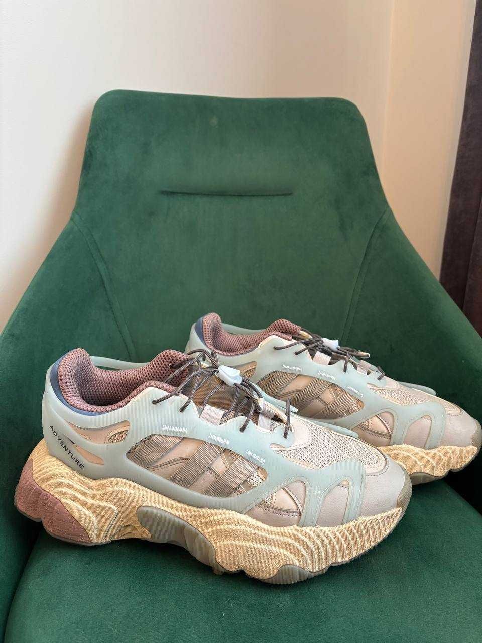 Кросівки чоловічі Adidas Roverend Adventure