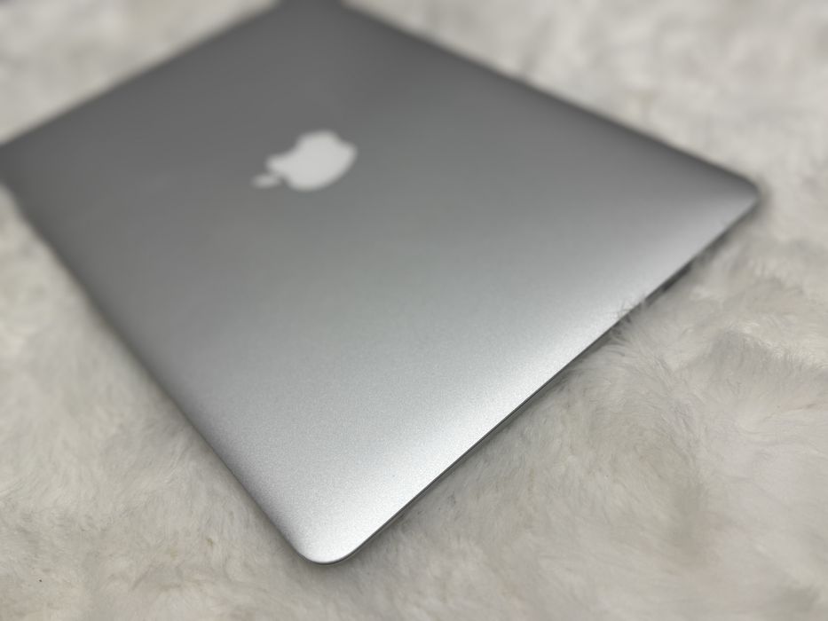 Apple MacBook Air