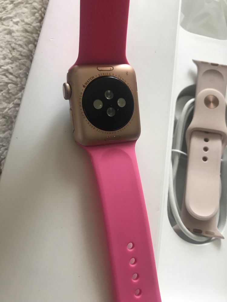 Apple Watch 3 повний комплект
