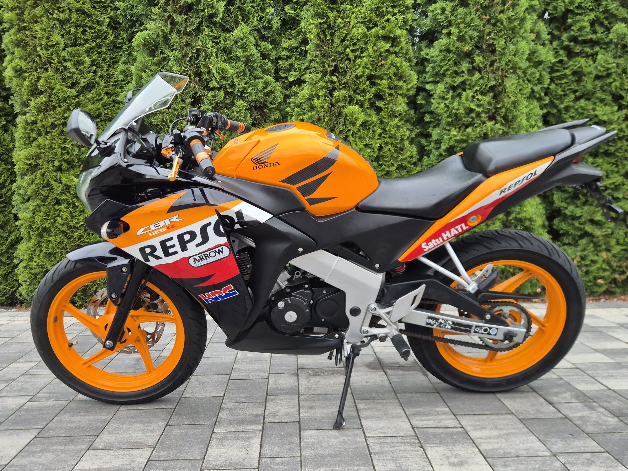 Honda CBR 125 R  Sportowy Wydech Kat B a1