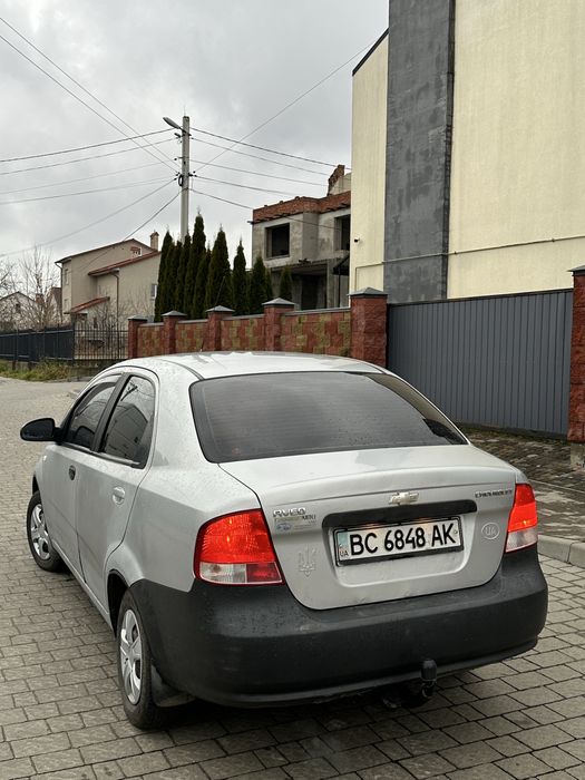 Chevrolet aveo 2006 1.5/газ