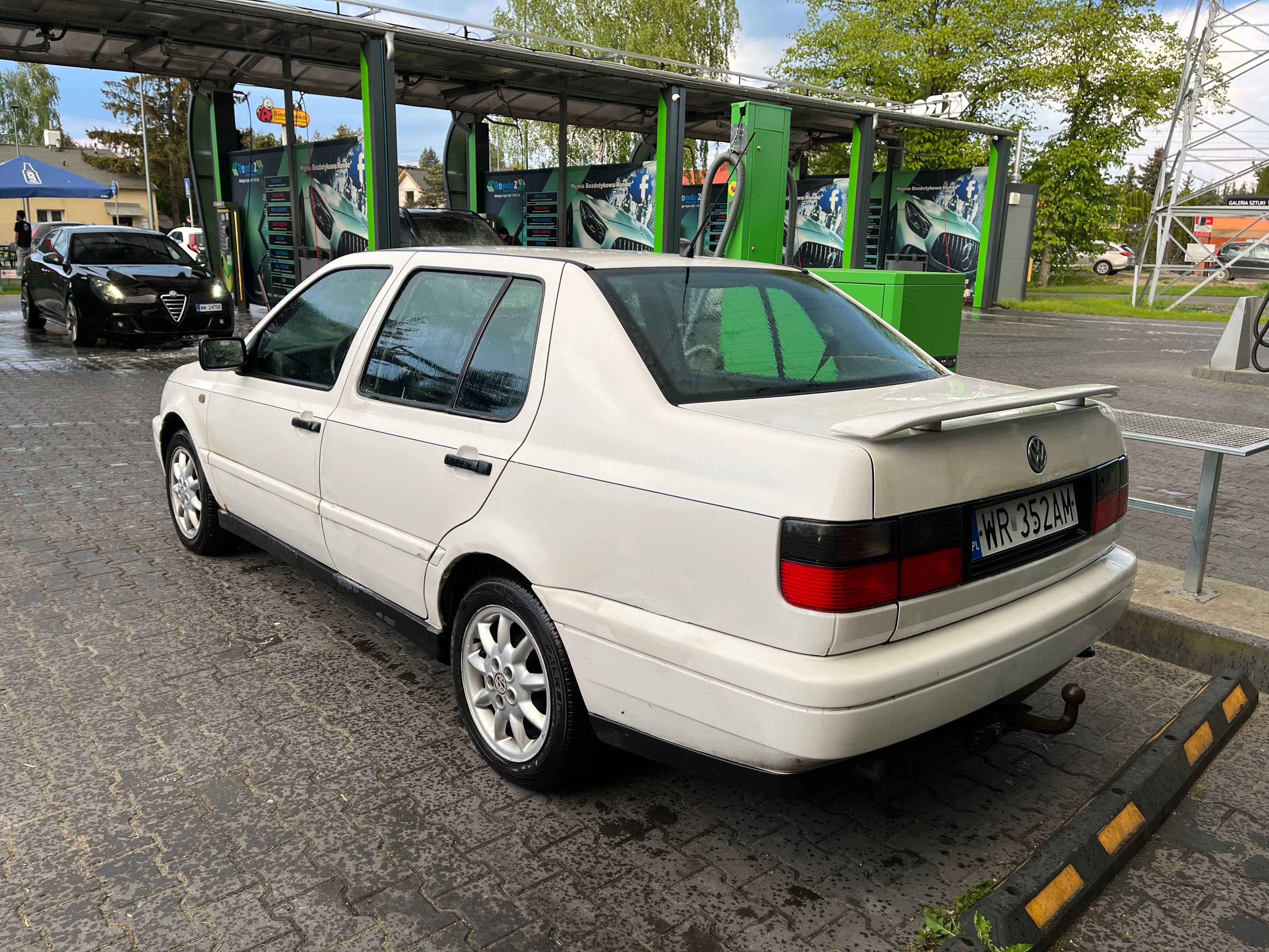 Volkswagen Vento Jetta 2.0 GT 120KM