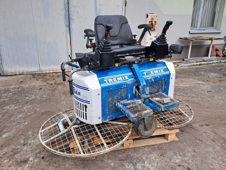 zacieraczka samojezdna do betonu Tremix PRO Rider 90(barikel, allen
