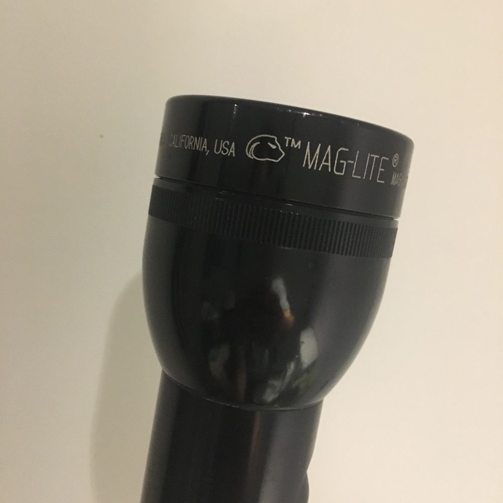 Lanterna MAG-LITE