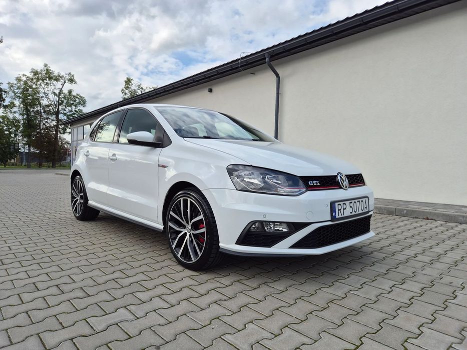 Volkswagen Polo 1.8 GTI 226 KM, 388 Nm / Salon Polska