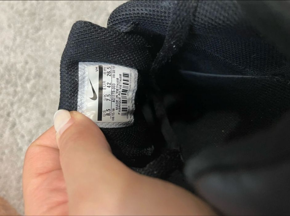 Sapatilhas Nike como Novas