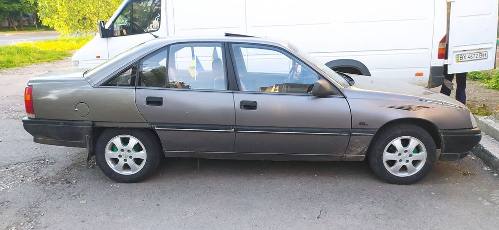 Opel Omega A, ВАЗ 2101