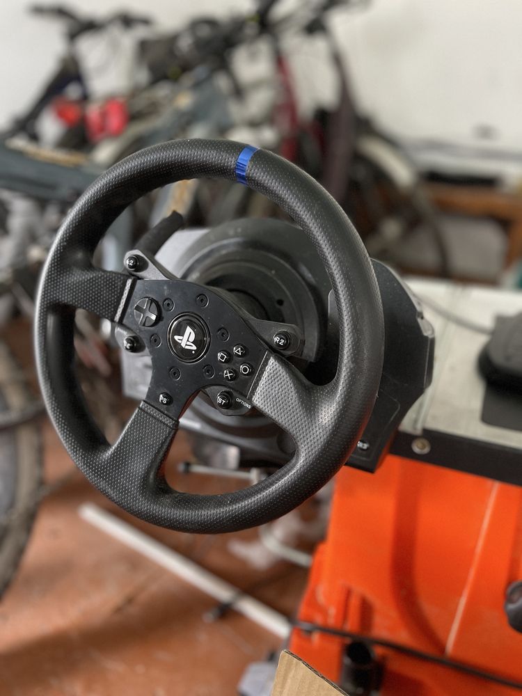 Продам кермо/руль Thrustmaster T300/Трустмастер Т300