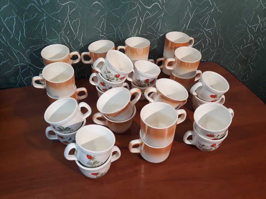 Чашки. Будянский фаянс