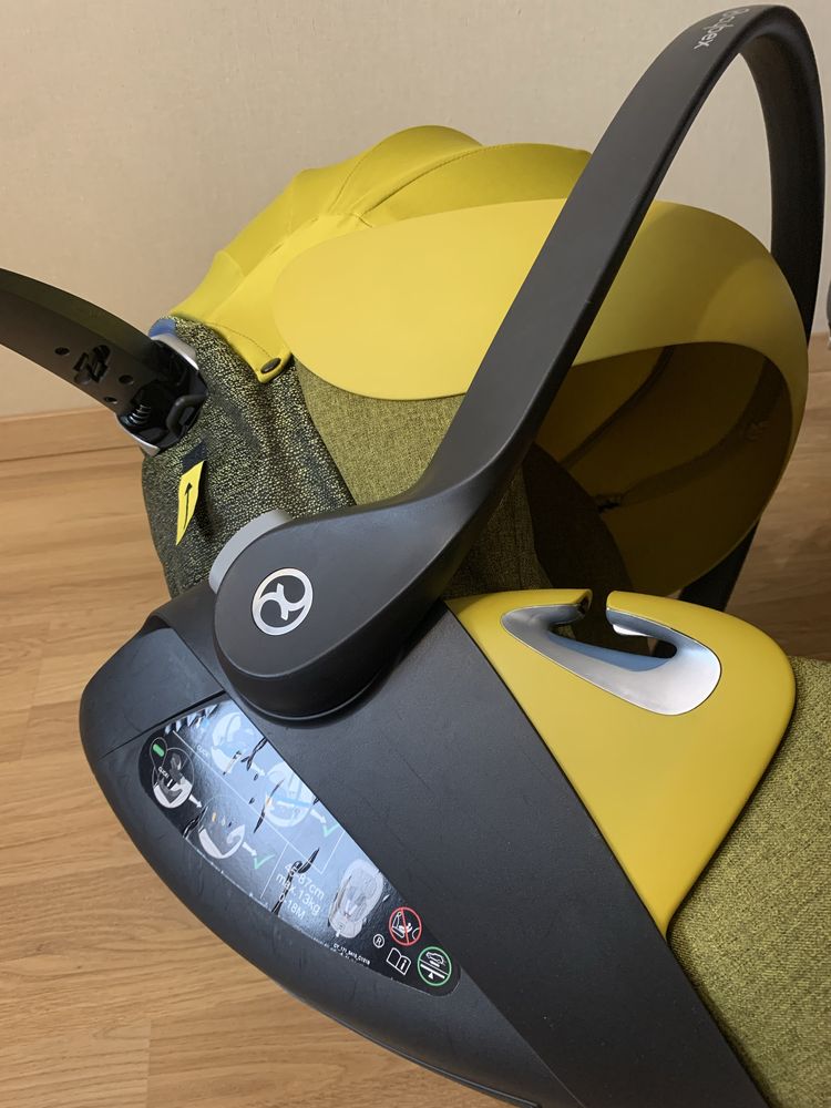 Автокрісло Cybex cloud Z mustard yellow ідеал