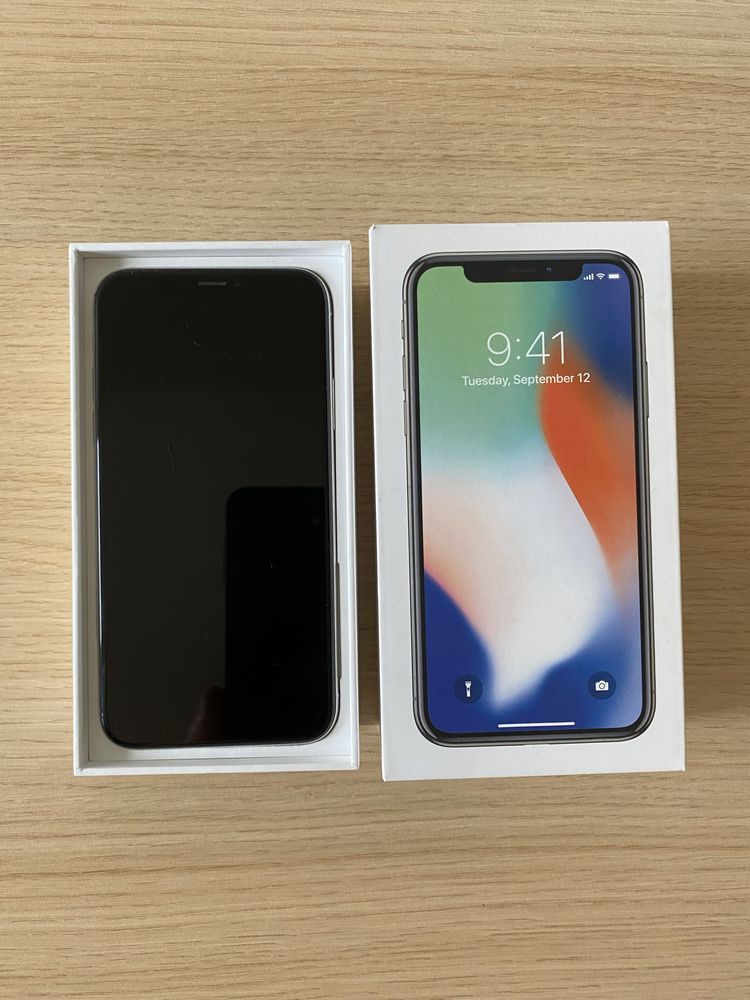 iPhone X, Silver, 256GB