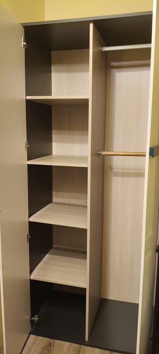 Zestaw mebli młodzieżowych