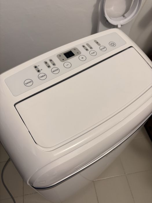 AC Portátil Quente e Frio seminovo - Becken (Quente/Frio)