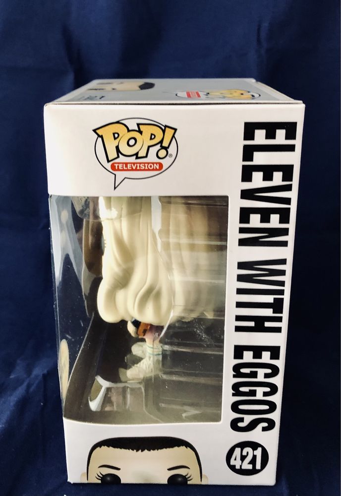 Funko POP! Stranger Things Eleven with eggos 421 CHASE