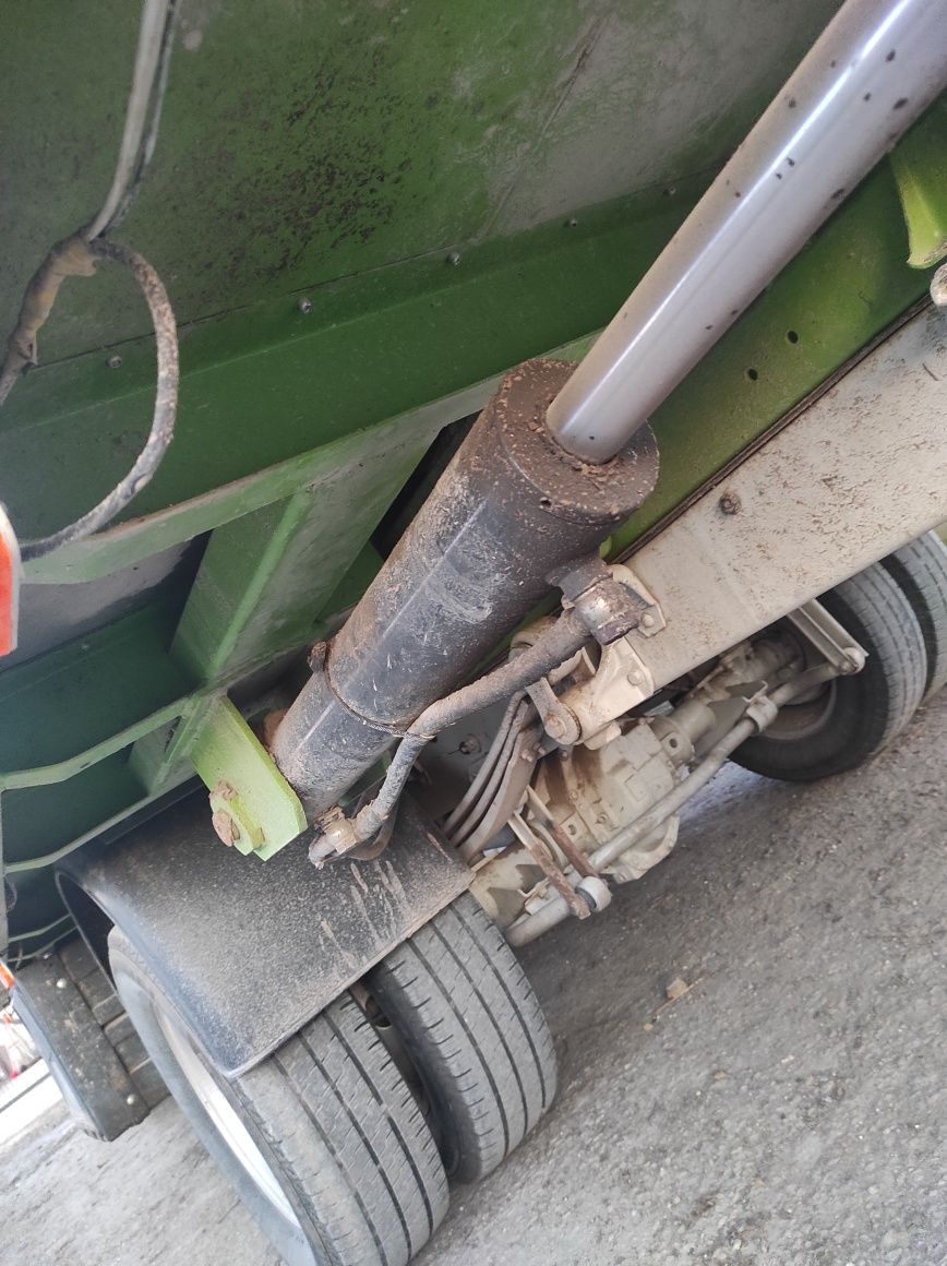 Renault master 09 r uszkodzony lub na części