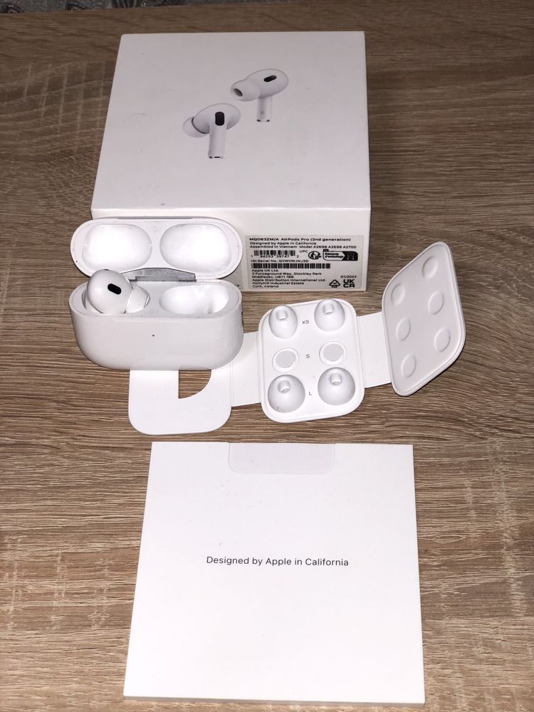 Apple AirPods Pro 2 (MQD83) (2022)