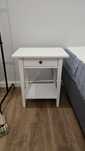 Hemnes IKEA Modificada Mesa de cabeceira branca com gaveta