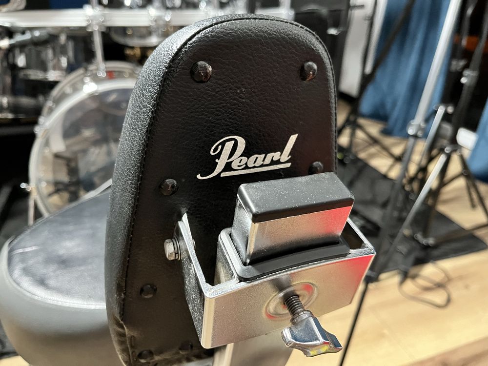 Pearl Roadster stołek tron perkusyjny z oparciem
