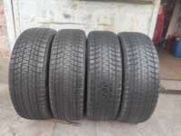 215/70 r16 Bridgestone Blizzak DM-V1 зима (4.5 мм.) комлпект