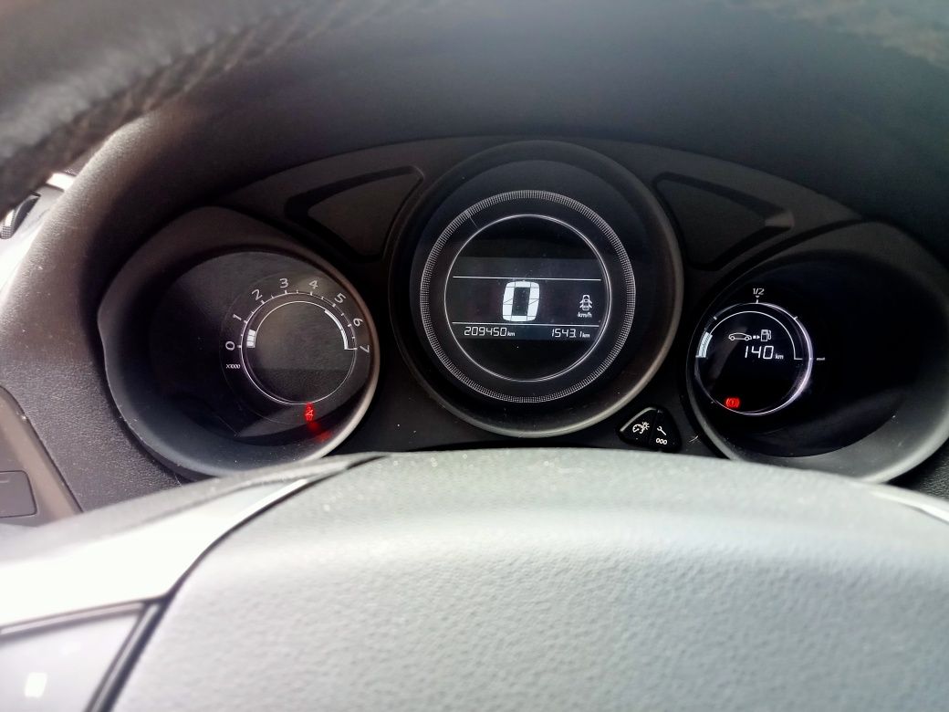 Citroen C4 1.6hdi sem adblue