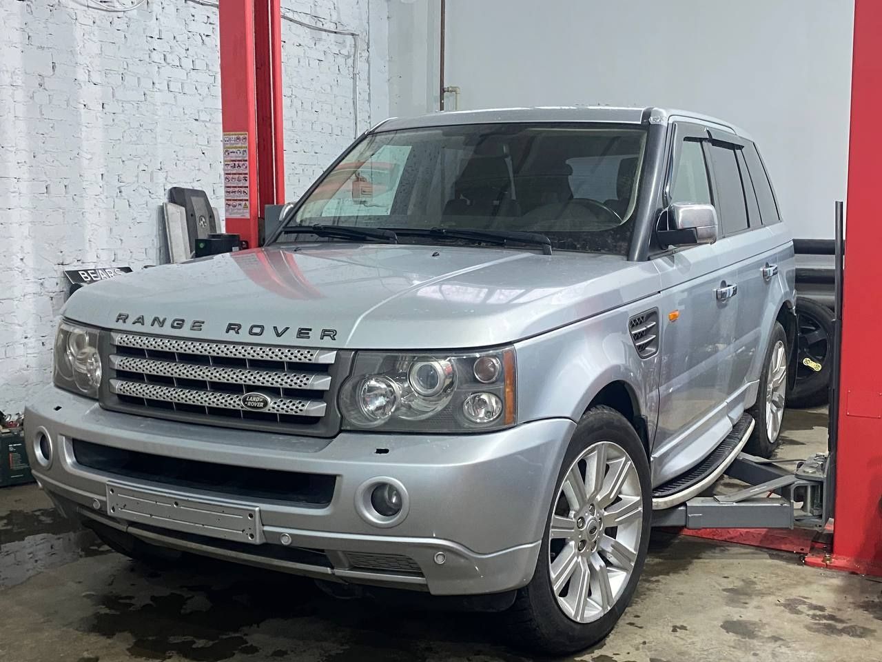 Разборка RANGE ROVER SPORT 2006 4.2 L320