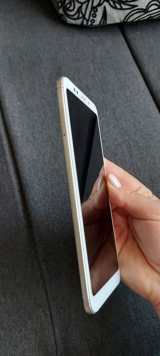 Redmi 5 plus Global в ідеальному стані