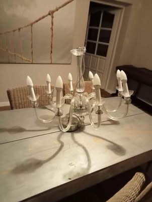 Żyrandol ośmioramienny