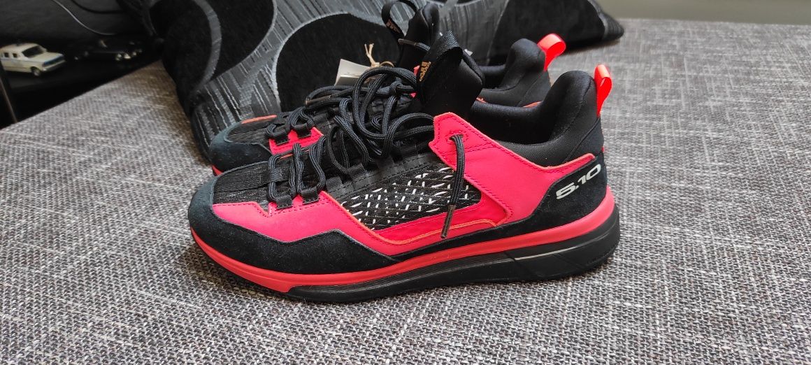Buty Adidas Five Tennie DLX W rozm.41 1/3