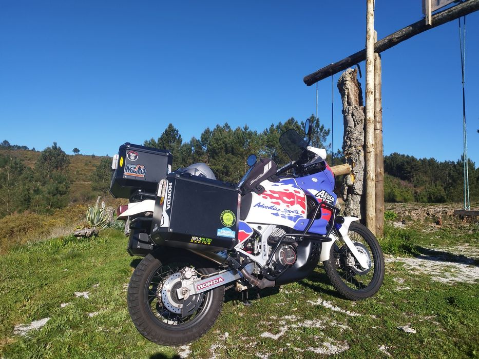 África Twin adventure sports tricolor