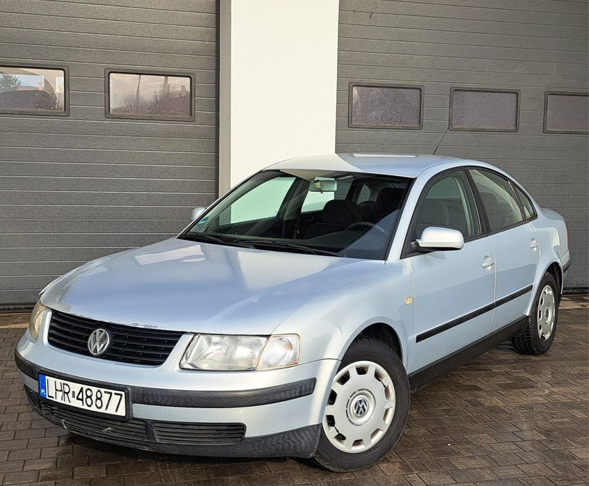 Volkswagen Passat B5 sedan 1.6b 1999r zamiana