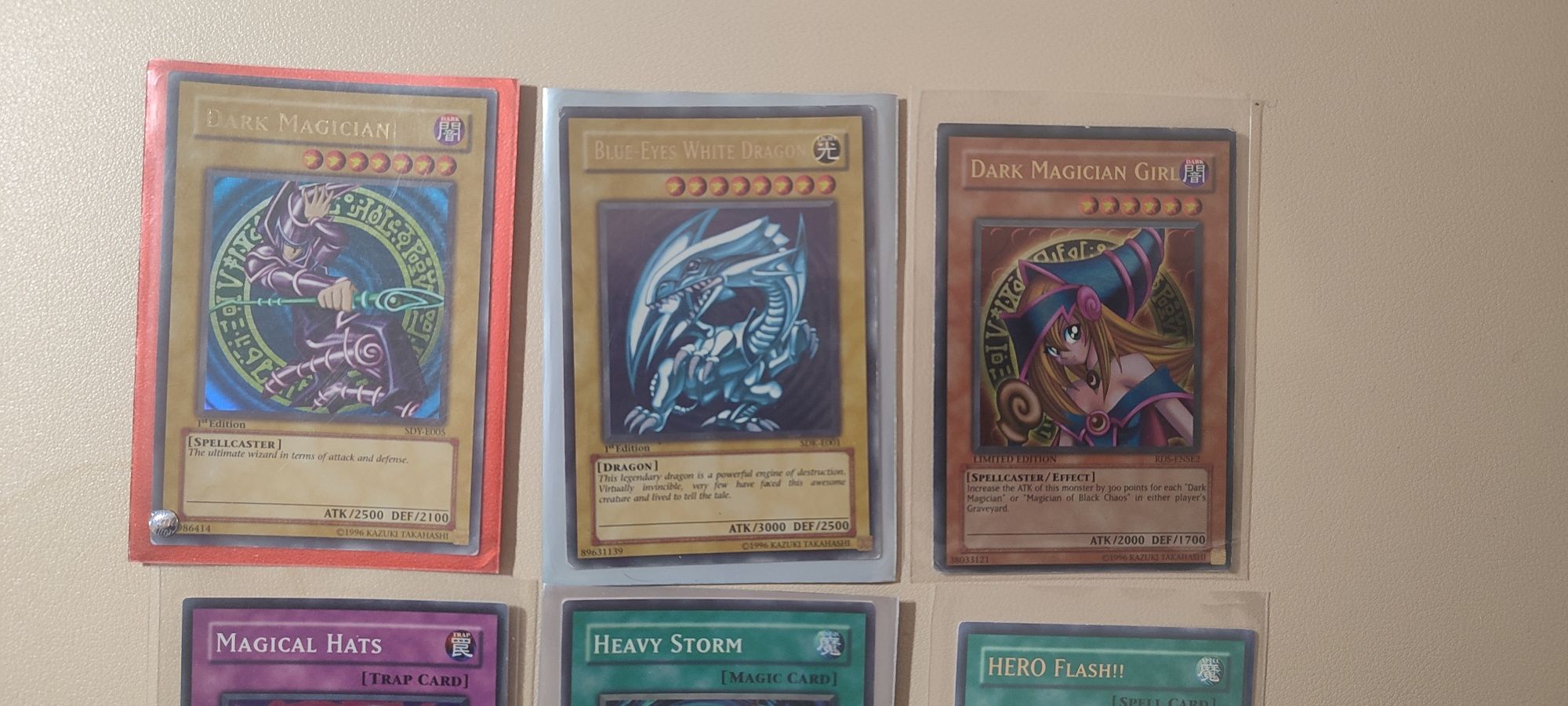 Cartas antigas Yu-Gi-Oh