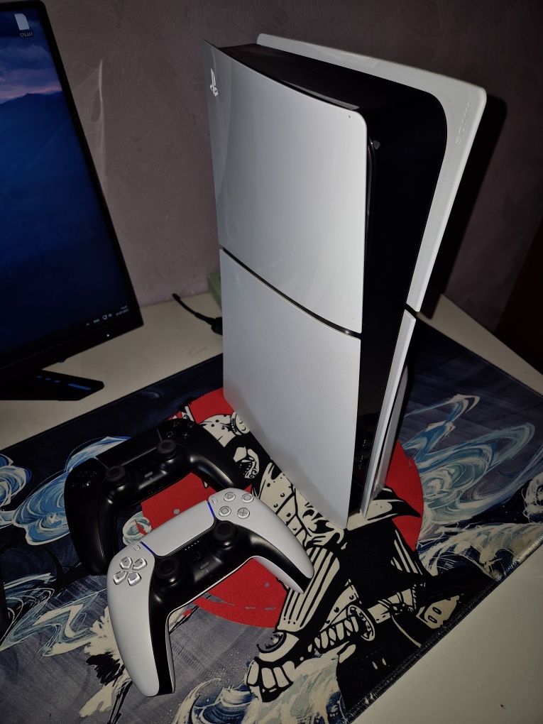 Playstation 5 slim 1tb(стан як новий, з дисководом)
