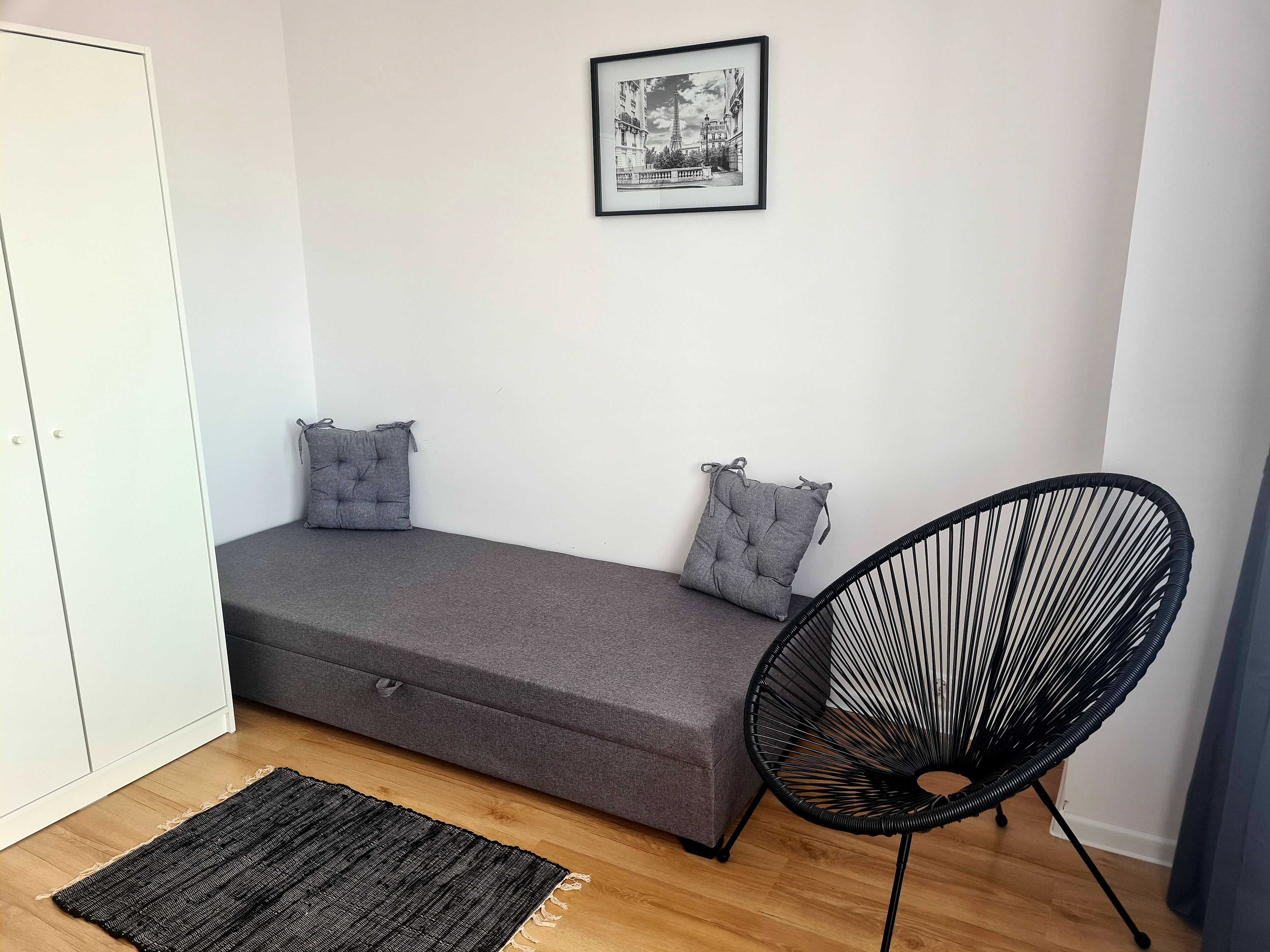 Rejtana-Pokój 1-os DUŻY BALKON, 5 min Millenium Hall, Uniwersytet Rz