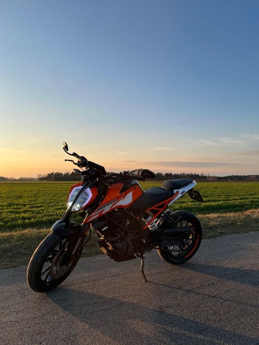 Ktm  Duke  125cc 2019rok
