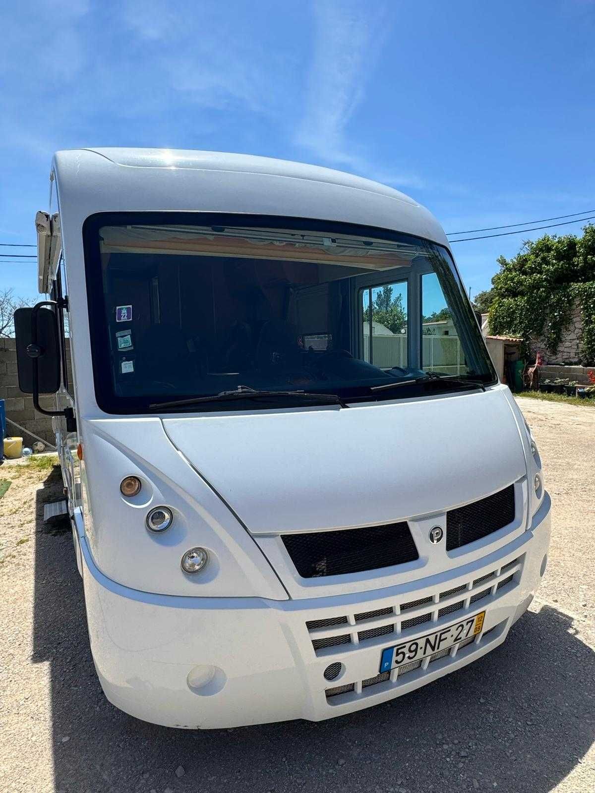 Autocaravana Pilote G710 6 Dormidas Full Extras, como nova.
