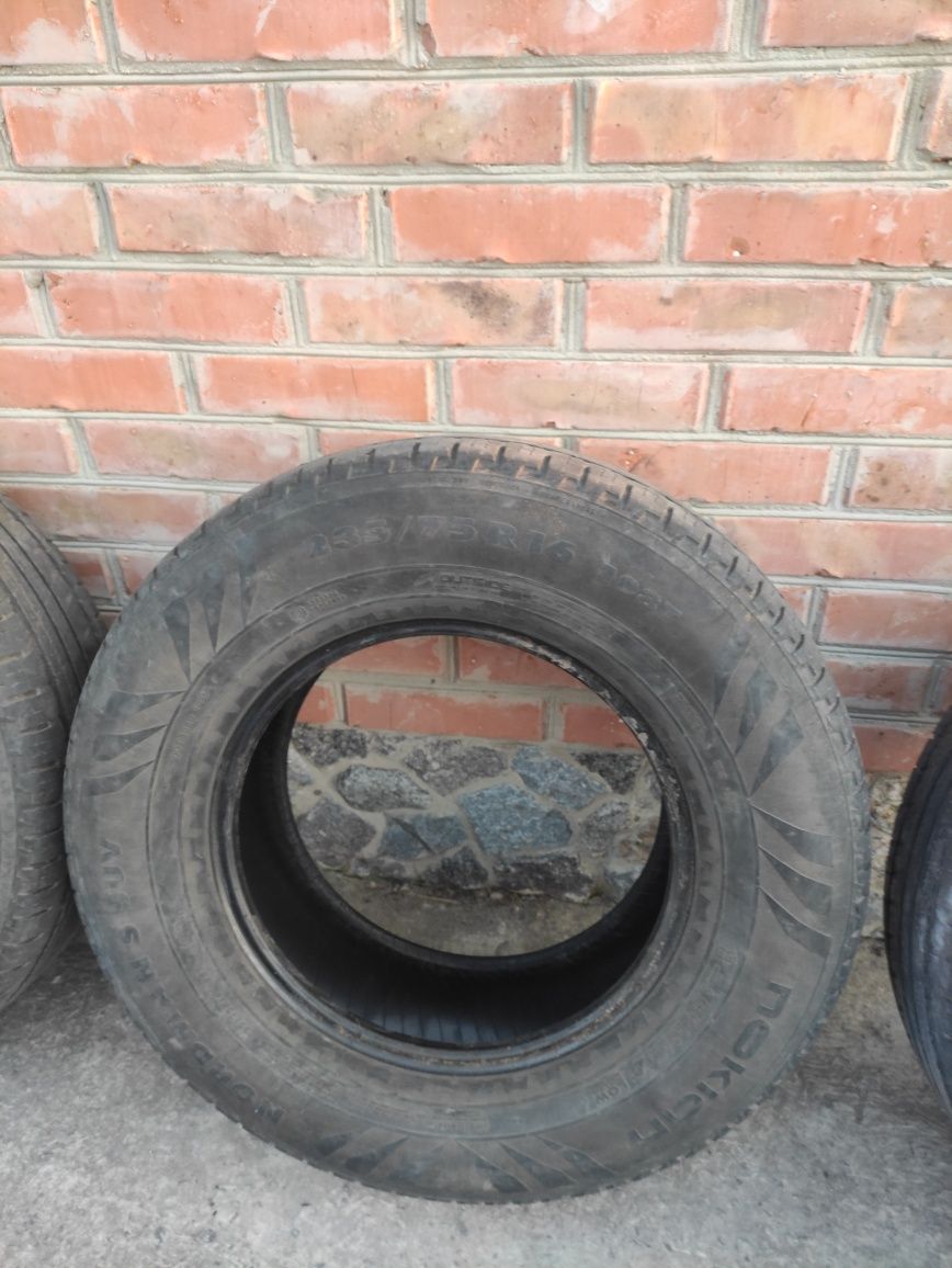 Комплект літної гуми nokian 235/75/R16