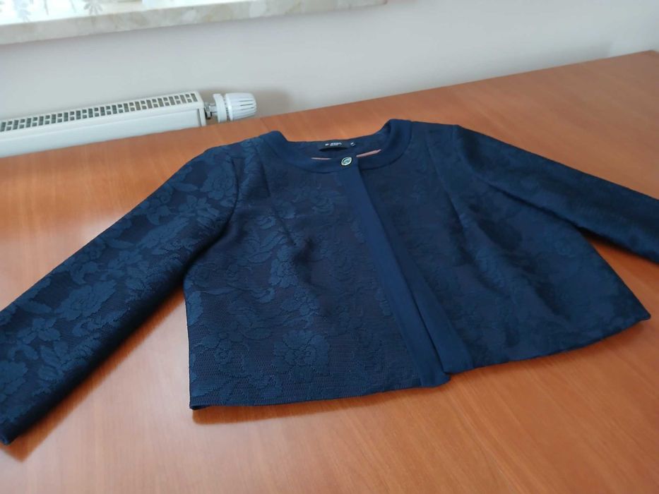 Żakiet do sukienki, spodni długość 50cm, biust 53cm Monnari