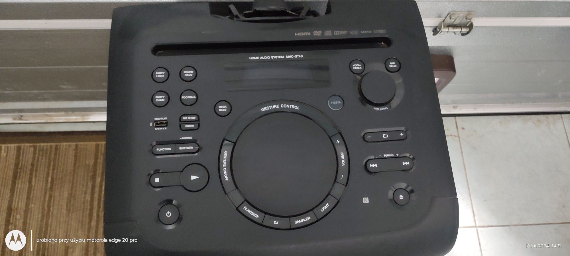 Wieża stereo SONY MHC GT4D