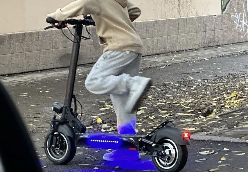 Электросамокат Т4