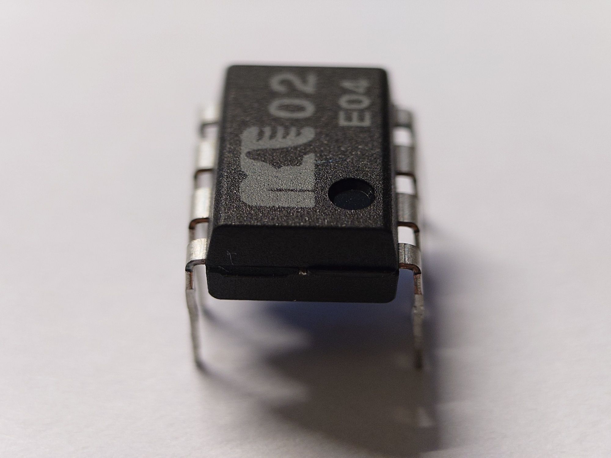 JRC Muses 02 wzmacniacz operacyjny, opamp DIP8 dual bipolar