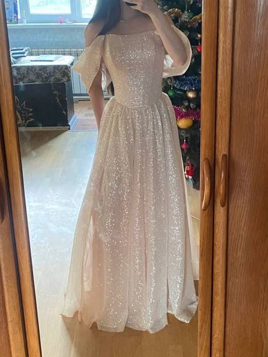 Гарна сукня на випускний