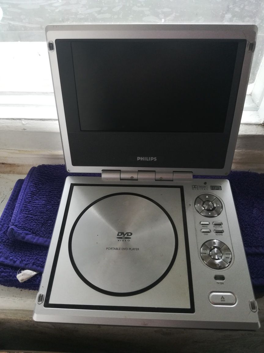 Продам Philips DVD MP 3