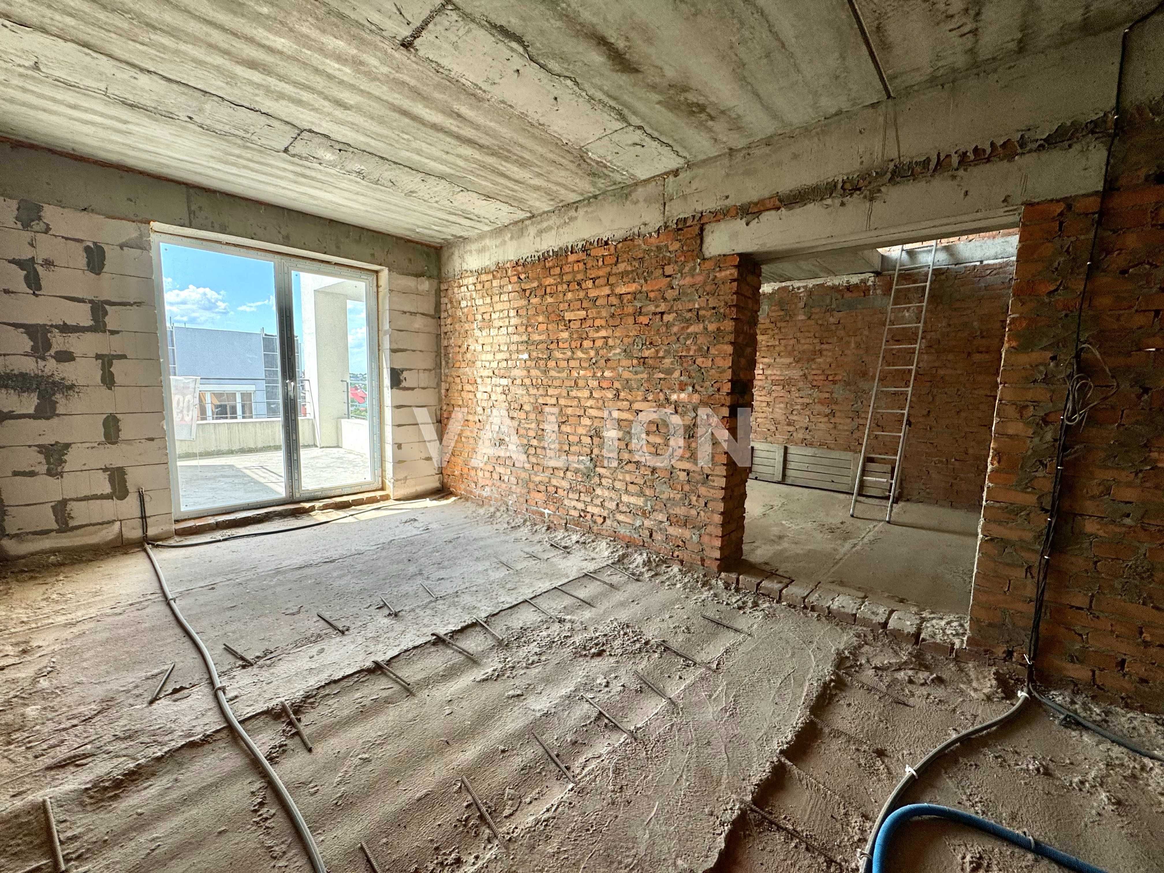 Продаж БЕЗ % дворівнева квартира 97м2 з 2 терасами вул. Гетьманська 1а