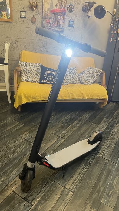 Электросамокат Ninebot с круиз-контролем, 69 км пробег