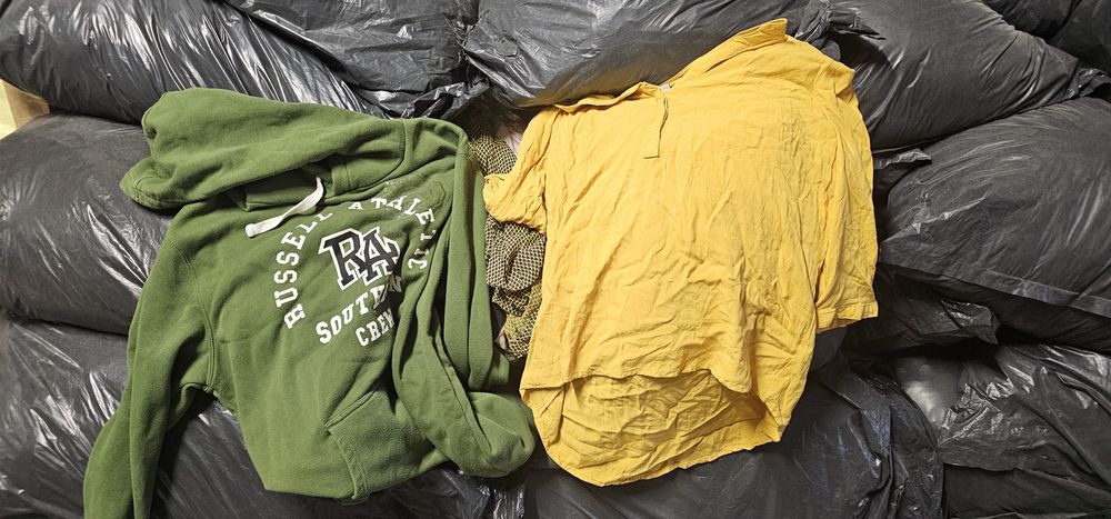 Odzież z second hand - pozostałości