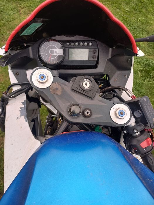 Hyosung gt 650 comet  silnik rama z dokumentami lagi lampa felga set