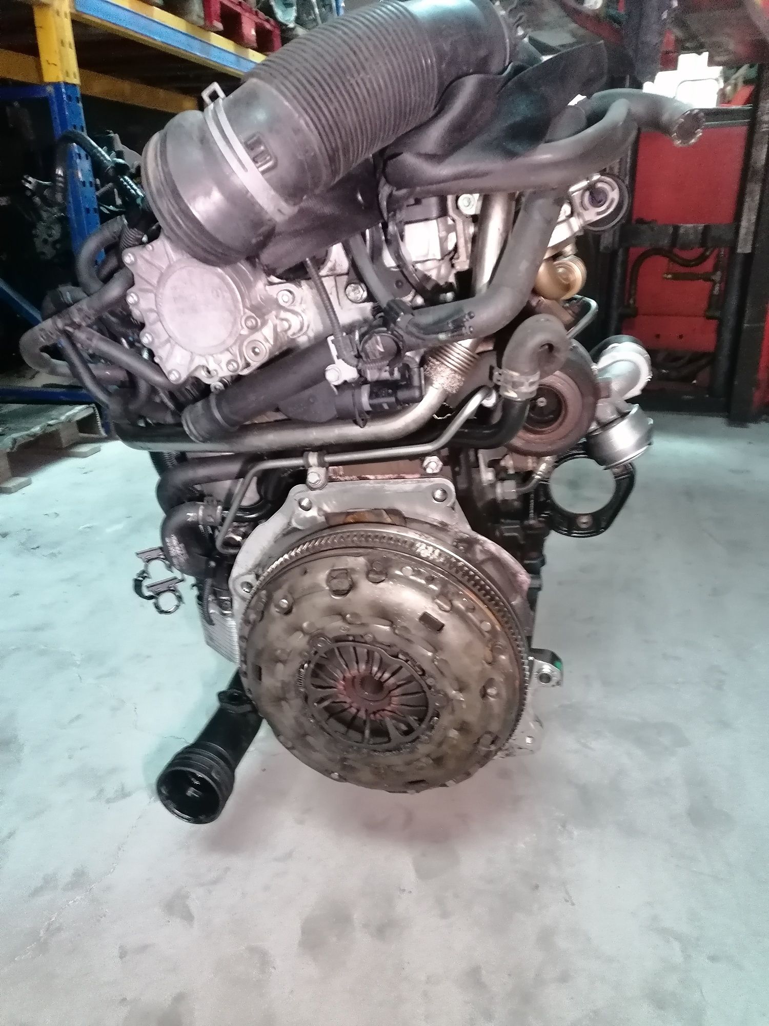 Motor Audi 2.0 TDI  BKD