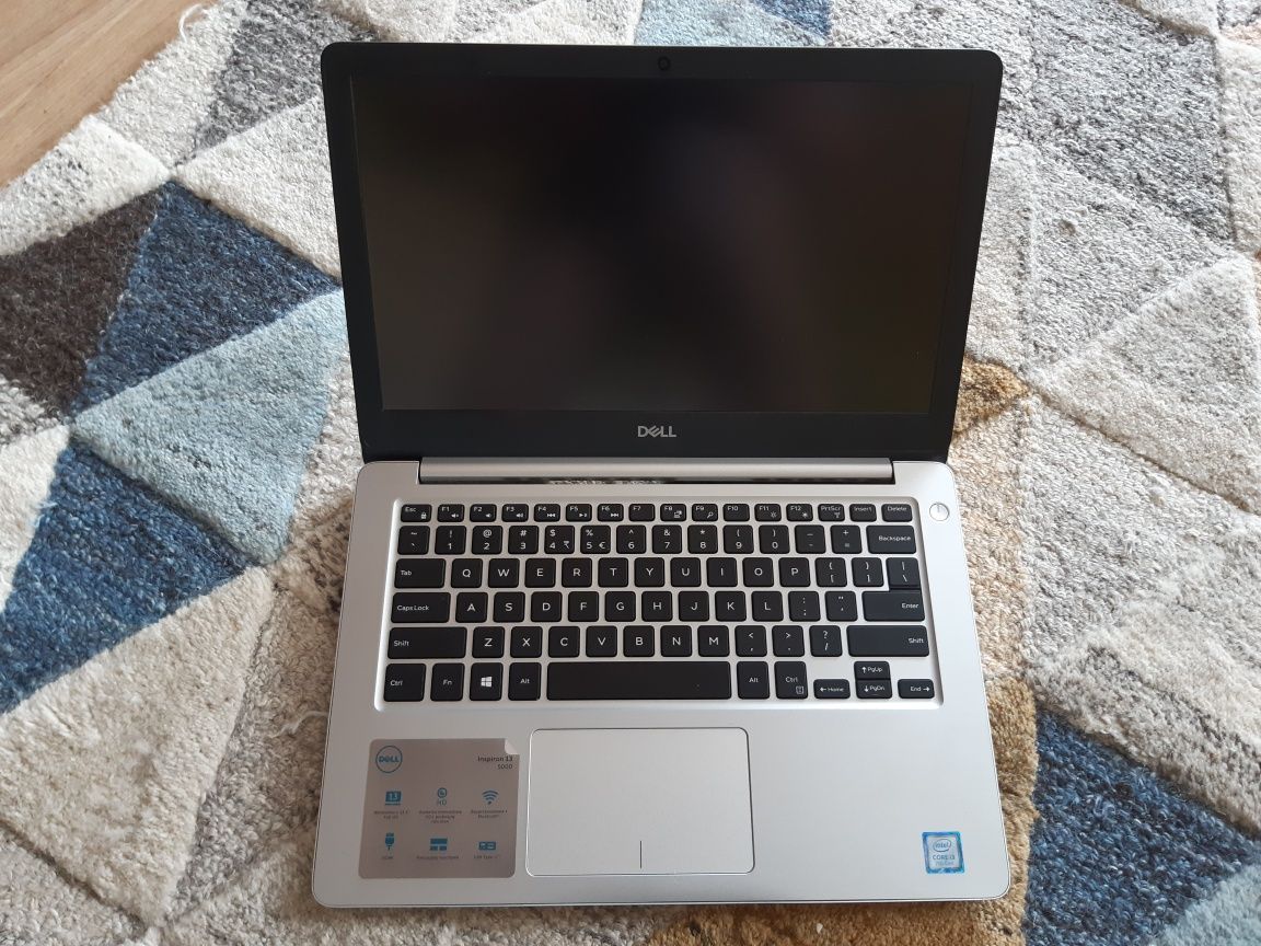 Dell Inspiron 5370 i3-7130U/4GB/128/Win10 FHD