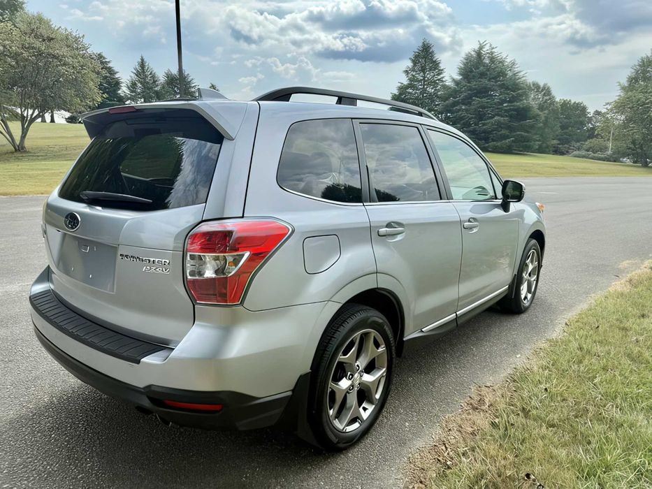 Subaru Forester      2016