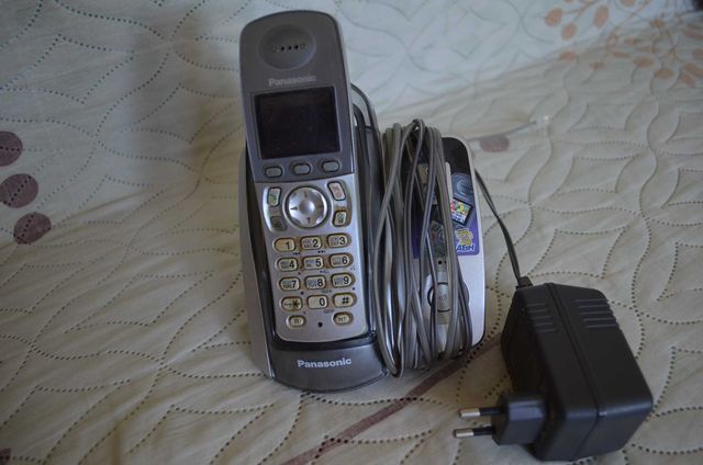 Домашний телефон Panasonic KX-TCA132UA